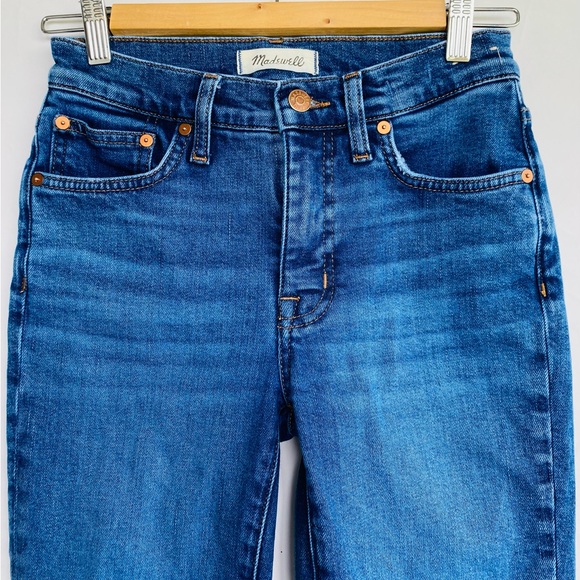 Madewell Midrise Kick out Crop Jean - Picture 6 of 9